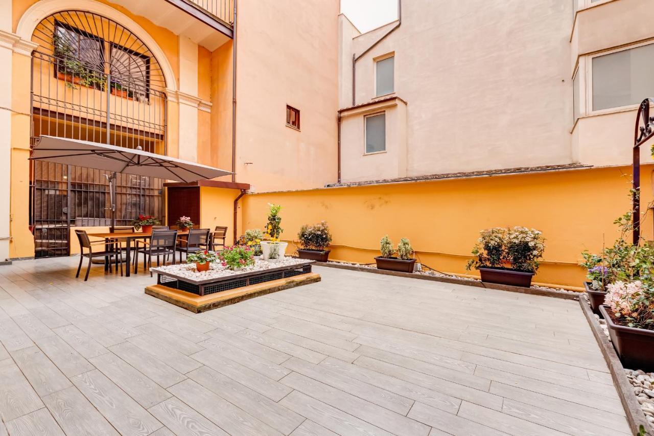 Spanish Garden Rome Luaran gambar
