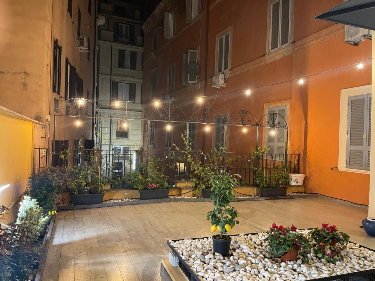 Spanish Garden Rome Luaran gambar